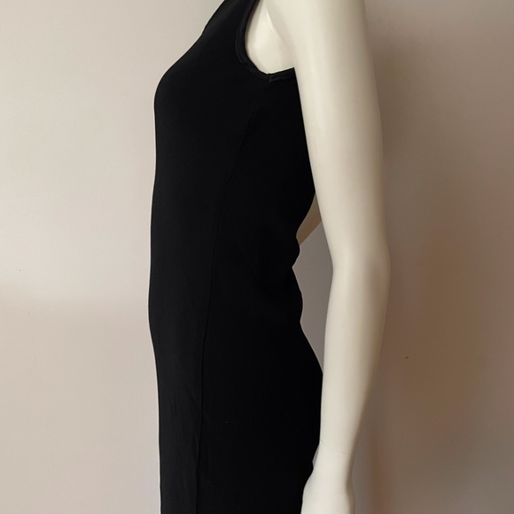 Dress - Picture 5 of 13